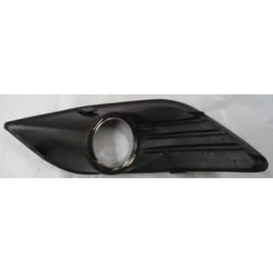 FORD FOCUS- SD/HB- 08/11; SİS LAMBA KAPAĞI SAĞ SİS DELİKLİ SİYAH (SİS YUVASI NİKELAJLI) (TW) - Yedek Parça | Parça Dükkanda