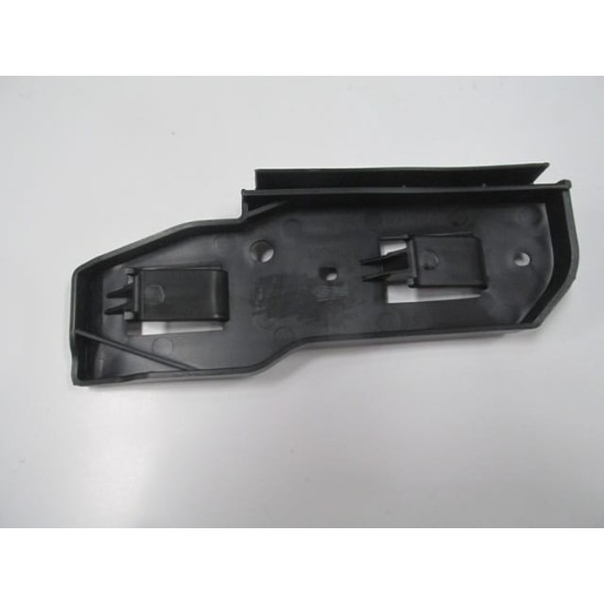 VOLKSWAGEN PASSAT- B5- 01/05; ÖN TAMPON BAĞLANTI BRAKETİ SOL PLASTİK - Yedek Parça | Parça Dükkanda