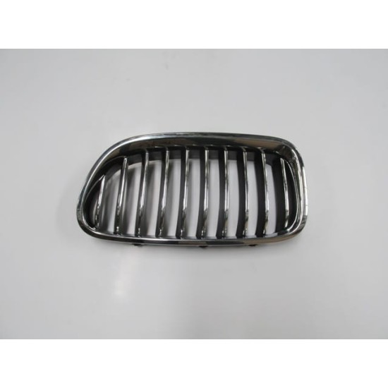 BMW 5 SERI- F10- 13/16; ÖN PANJUR SOL NİKELAJLI (İÇ PETEKLERİ SİYAH) (TW) - Yedek Parça | Parça Dükkanda