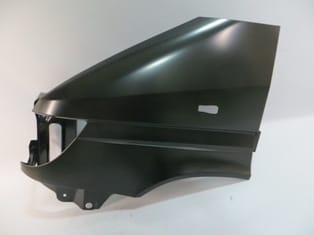 MERCEDES SPRINTER- 00/07; ÖN ÇAMURLUK DELİKLİ SOL (FAR YUVA SACI İLE BİRLİKTE) (TYG)