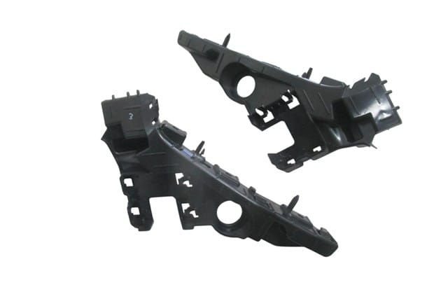 VOLKSWAGEN TRANSPORTER- T8- 2025->; ÖN TAMPON BAĞLANTI BRAKETİ SAĞ/SOL SET (2 PARÇA)