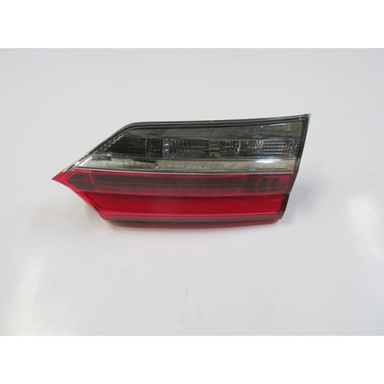 TOYOTA COROLLA- NDE180- 16/18; İÇ STOP LAMBASI SAĞ KIRMIZI/BEYAZ/LEDLİ (CASP) (E MARKLI) - Yedek Parça | Parça Dükkanda