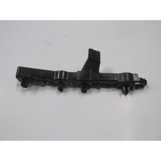 NISSAN QASHQAI- J11- 14/21; ÖN TAMPON BAĞLANTI BRAKETİ SAĞ PLASTİK (CASP) - Yedek Parça | Parça Dükkanda