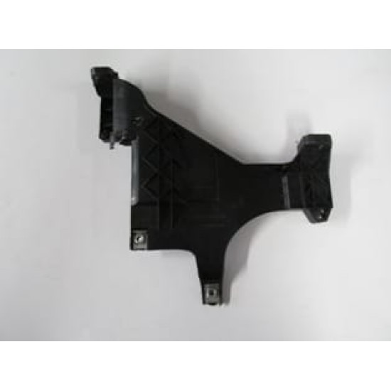 AUDI A4- 13/15; FAR ALT BAĞLANTI BRAKETİ SOL (FAR ALT TAŞIYICI) PLASTİK (TW) - Yedek Parça | Parça Dükkanda