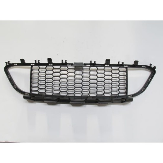 BMW 3 SERI- F30- 12/18; ÖN TAMPON PANJURU SİYAH (M-TECH) (TW)
