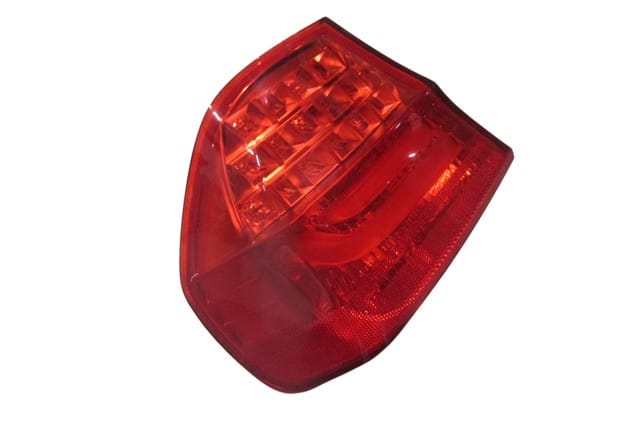 BMW 3 SERI- E90- 09/11; DIŞ STOP LAMBASI SOL KIRMIZI (LEDLİ/DUYLU) (LCI) (E MARKLI)