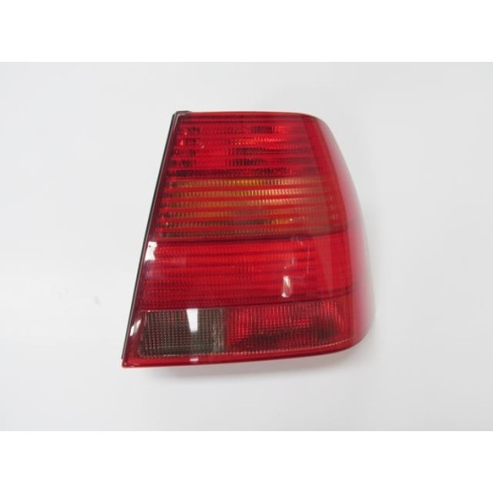 VOLKSWAGEN JETTA- 3- 99/04; STOP LAMBASI SAĞ USA TİP (TYC) - Yedek Parça | Parça Dükkanda