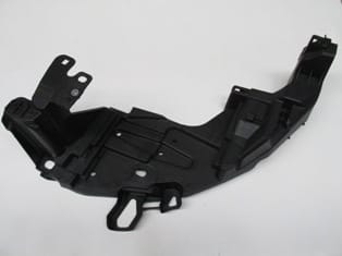 RENAULT MEGANE- 3- HB- 14/15; ÖN TAMPON BRAKETİ SOL (FAR ALT BRAKETİ)(TYG)