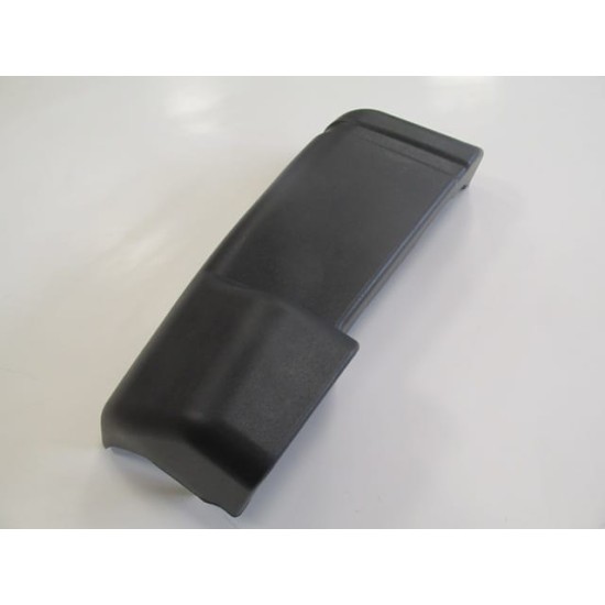MITSUBISHI L300- MİNİBÜS- 88/09; ARKA TAMPON UCU SOL (PLASTİK) (REFLEKTÖR DELİKSİZ) (EURO BODY) - Yedek Parça | Parça Dükkanda