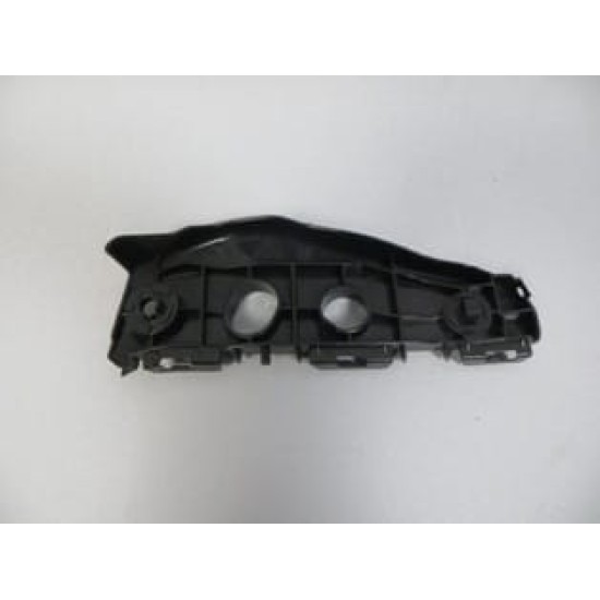 TOYOTA COROLLA- E150- 10/13; ÖN TAMPON İÇ BAĞLANTI BRAKETİ SOL PLASTİK