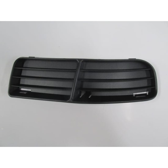 VOLKSWAGEN POLO- 3- 95/99; SİS LAMBA KAPAĞI SAĞ SİS DELİKSİZ - Yedek Parça | Parça Dükkanda