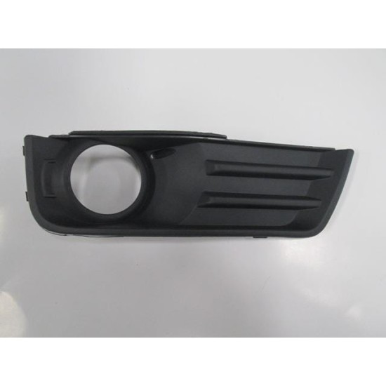 FORD FOCUS C MAX- 04/06; SİS LAMBA KAPAĞI SAĞ SİYAH SİS DELİKLİ - Yedek Parça | Parça Dükkanda