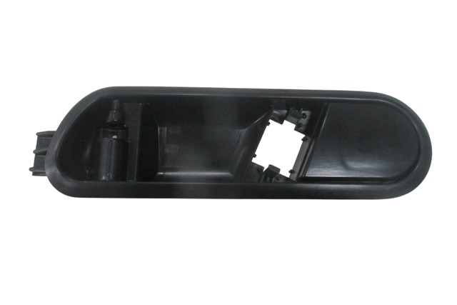 SEAT IBIZA- 02/09; ARKA KAPI IÇ AÇMA KOLU ÇERÇEVESI SOL