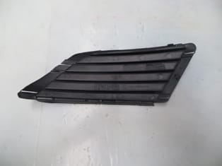 OPEL COMBO- 04/12; SİS LAMBA KAPAĞI SAĞ SİYAH (DELİKSİZ) OPEL COMBO- 04/12; SİS LAMBA KAPAĞI SAĞ SİYAH (DELİKSİZ)