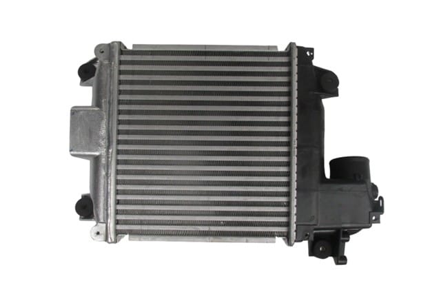 TOYOTA HILUX- 05/11; TURBO SOĞUTMA RADYATÖRÜ 2.5/3.0 (İNTERCOOLER) (BRAZİNG)(275x302x62) ORİS
