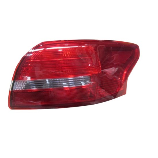 FORD FOCUS- SD- 15/18; DIŞ STOP LAMBASI SAĞ KIRMIZI/BEYAZ (E MARKLI) - Yedek Parça | Parça Dükkanda