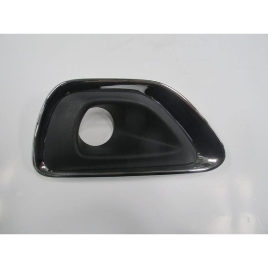 JEEP CHEROKEE- GRAND- 13/16; SİS LAMBA KAPAĞI SOL SİS DELİKLİ (NİKELAJ ÇERÇEVELİ) (TW) - Yedek Parça | Parça Dükkanda