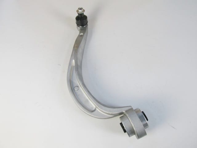 AUDI A5- 08/12; ÖN ALT TABLA SOL EĞRİ TİP BURÇLU/ROTİLLİ (65 MM M12) (SALINCAK) ALÜMİNYUM (SH)