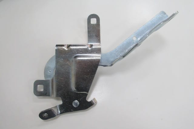 RENAULT CLIO- 4- HB- 13/16; KAPUT MENTEŞESİ SAĞ (EAGLE BODY)