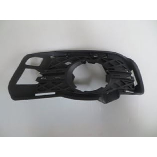MERCEDES C CLASS- W204- 07/11; SİS LAMBA KAPAĞI SOL SİS DELİKLİ (TW) - Yedek Parça | Parça Dükkanda