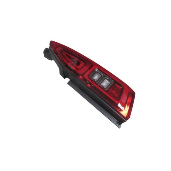 TOYOTA PROACE CITY- 21/24; STOP LAMBASI SAĞ KIRMIZI/BEYAZ (MARS) (E MARKLI)