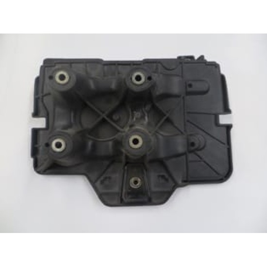 VOLKSWAGEN BORA- 99/05; AKÜ KORUYUCU PLASTİĞİ ALT (TW) - Yedek Parça | Parça Dükkanda