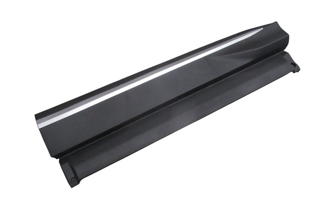 SKYWELL ET5 LEGEND- 2023; ARKA KAPI BANDI SOL (GÜMÜŞ GRİ ÇITALI) (TW)