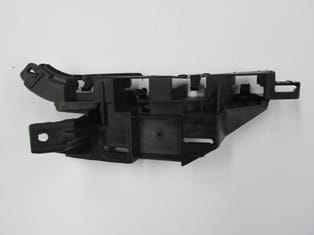 PEUGEOT 307- 06/08; ÖN TAMPON BAĞLANTI BRAKETİ SAĞ PLASTİK