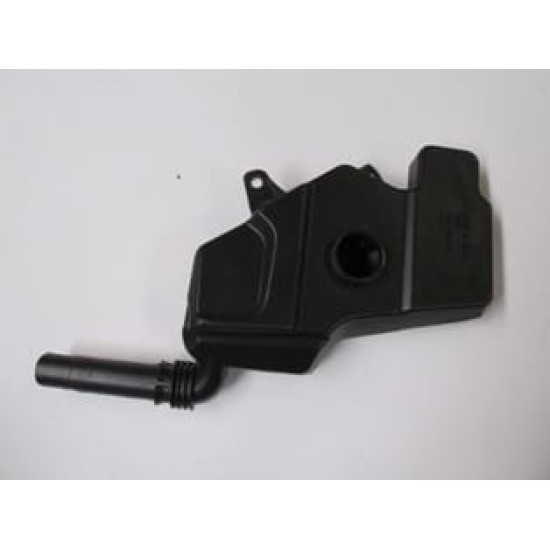 AUDI A6- 12/18; ÖN CAM SU BİDONU/DEPOSU MOTORSUZ (BFN) AUDI A6- 12/18; ÖN CAM SU BİDONU/DEPOSU MOTORSUZ (BFN)