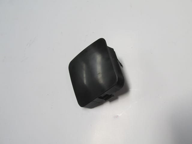 TOYOTA RAV4- 09/10; ÖN TAMPON ÇEKİ DEMİRİ KAPAĞI SAĞ (TYG)