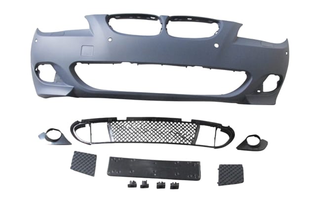 BMW 5 SERI- E60- 04/07; ÖN TAMPON (IZGARALI//PLAKA PLAST.)SEN.DELİKLİ 24MM/F.YIK.LI) (M-TECH) ASTARL