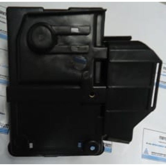 FORD FOCUS- SD/HB- 05/07; AKÜ YUVA PLASTİĞİ ALT (BFN) - Yedek Parça | Parça Dükkanda