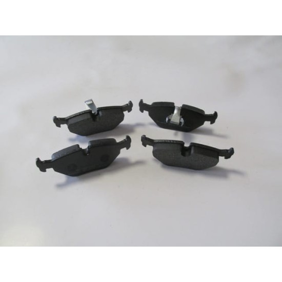 BMW 5 SERI- E39- 01/03; ARKA FREN BALATASI (KABLOSUZ)(DİSK) (121,9X45X16,5/123,1X45X16,5)(BRAMAX) - Yedek Parça | Parça Dükkanda