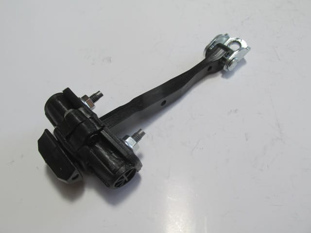 FIAT EGEA- CROSS- 21/25; ARKA KAPI DURDURUCUSU SAĞ/SOL AYNI (ADET) (KAPI GERGİSİ) FIAT EGEA- CROSS- 21/25; ARKA KAPI DURDURUCUSU SAĞ/SOL AYNI (ADET) (KAPI GERGİSİ)