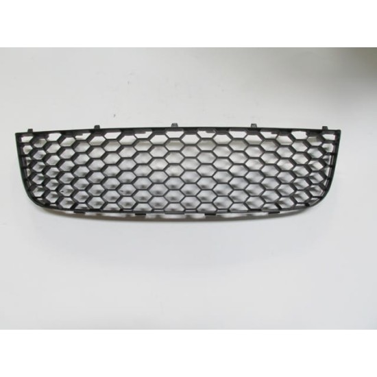 VOLKSWAGEN GOLF- 5- 05/09; ÖN TAMPON PANJURU ORTA SİYAH (GTI)(TÜV) (TYG) - Yedek Parça | Parça Dükkanda