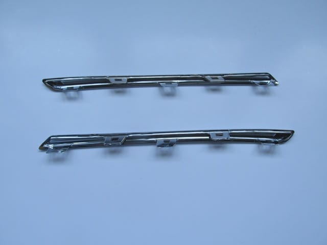 RENAULT MEGANE- 4- SD/HB- 16/20; ÖN PANJUR ÜST ÇITASI NİKELAJLI SAĞ/SOL SET (2 PARÇA)(EUROBUMP)