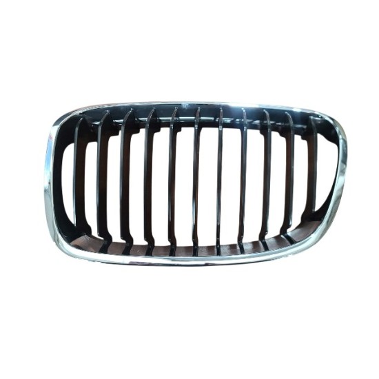 BMW 1 SERI- F20- 12/15; ÖN PANJUR SOL (NİKELAJ ÇERÇEVELİ) (İÇ PETEKLERİ SİYAH) (TYG)