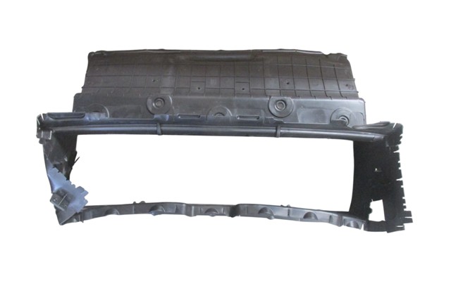 MG MG4- 22/23; ÖN PANEL ALTI HAVA GİRİŞ KANALI (TW)