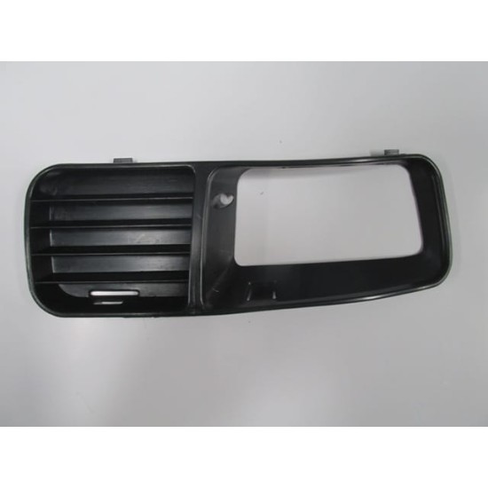 VOLKSWAGEN POLO- CLASSIC- 96/01; SİS LAMBA KAPAĞI SOL SİYAH SİS DELİKLİ - Yedek Parça | Parça Dükkanda