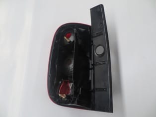 DACIA DUSTER- 10/13; STOP LAMBASI SOL KIRMIZI/BEYAZ (MARS) (E MARKLI)