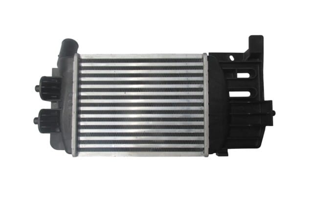 TOYOTA YARIS- 10/11; TURBO SOĞUTMA RADYATÖRÜ 1.4 D4D (İNTERCOOLER) (BRAZİNG)(250x187x64) ORİS