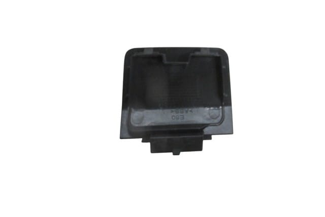 BMW 5 SERI- E60- 04/10; ARKA TAMPON ÇEKİ DEMİRİ KAPAĞI ASTARLI (M-TECH/LCI)