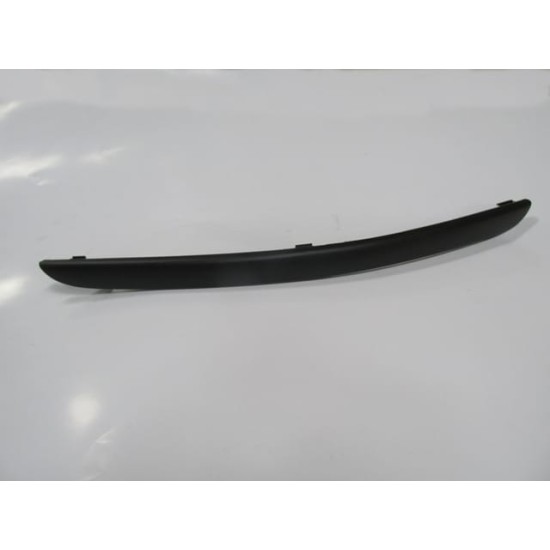 FORD FOCUS- SD/HB- 02/05; ÖN TAMPON BANDI SAĞ SİYAH (TÜV) (EUROBUMP) FORD FOCUS- SD/HB- 02/05; ÖN TAMPON BANDI SAĞ SİYAH (TÜV) (EUROBUMP)