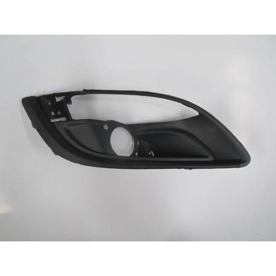 OPEL ASTRA- J- SD/HB- 12/20; SİS LAMBA KAPAĞI SAĞ SİS/SİNYAL/DELİKLİ/ÇITA DELİKSİZ - Yedek Parça | Parça Dükkanda