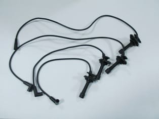 SUBARU IMPREZA- 93/96; BUJİ KABLOSU TAKIM (EJ16-EJ16E)1.6 CC (YOW JUNG)