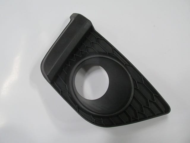 HONDA JAZZ- 15/17; SİS LAMBA KAPAĞI SAĞ SİS DELİKLİ SİYAH (TW) HONDA JAZZ- 15/17; SİS LAMBA KAPAĞI SAĞ SİS DELİKLİ SİYAH (TW)