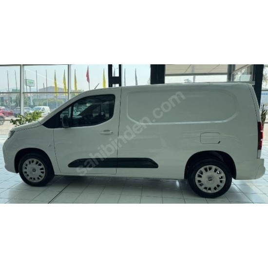 OPEL COMBO- 24/25; ARAÇ BİLGİLERİ VE RESİMLERİ - Yedek Parça | Parça Dükkanda