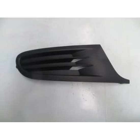 VOLKSWAGEN GOLF- 6- 09/12; SİS LAMBA KAPAĞI SAĞ SİS DELİKSİZ/SİYAH (TW) - Yedek Parça | Parça Dükkanda