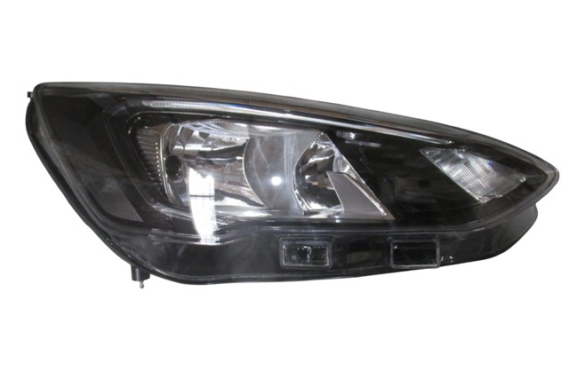 FORD FOCUS- SD/HB- 19/21; FAR LAMBASI SOL ELEKTRİKLİ/MOTORLU/LEDLİ/SİYAH (E MARKLI)