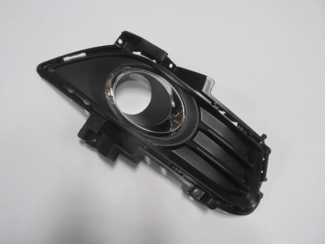 FORD MONDEO- 15/18; SİS LAMBA KAPAĞI SAĞ SİS DELİKLİ (NİKELAJ ÇERÇEVELİ) (TW) FORD MONDEO- 15/18; SİS LAMBA KAPAĞI SAĞ SİS DELİKLİ (NİKELAJ ÇERÇEVELİ) (TW)
